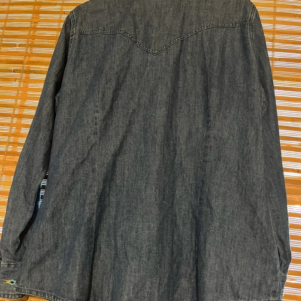 Wrangler Retro Denim Blue buttoned down shirt XL - Picture 6 of 6